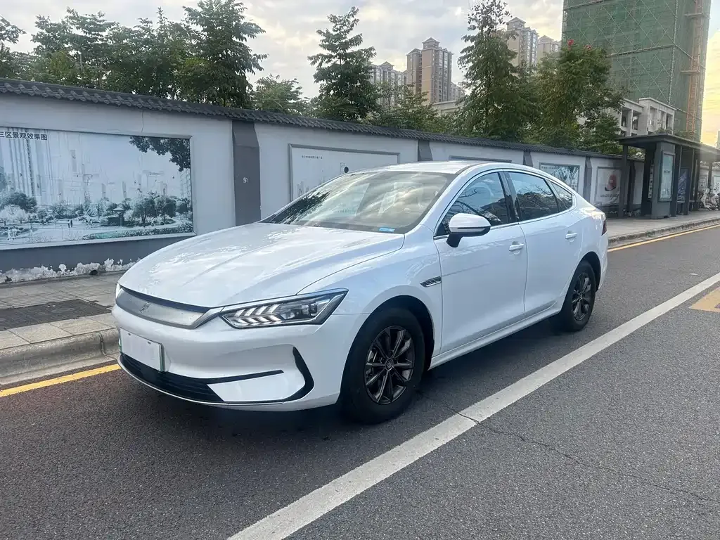 BYD Qin PLUS — фото 1