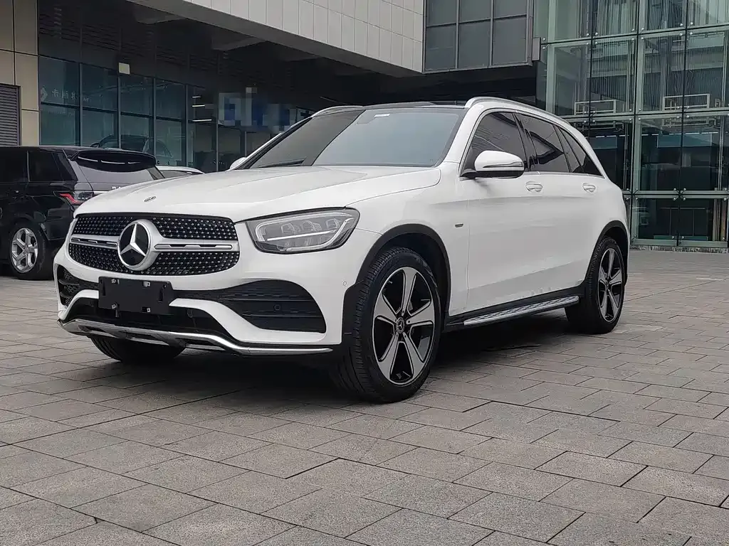 Mercedes-Benz GLC — фото 1