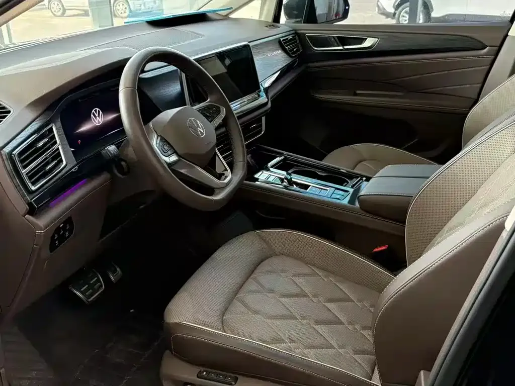 Volkswagen Viloran 2024 из CN, фото 7