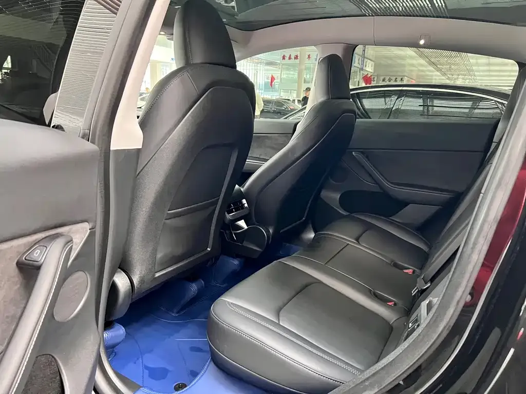 Tesla Model Y 2024 из CN, фото 10