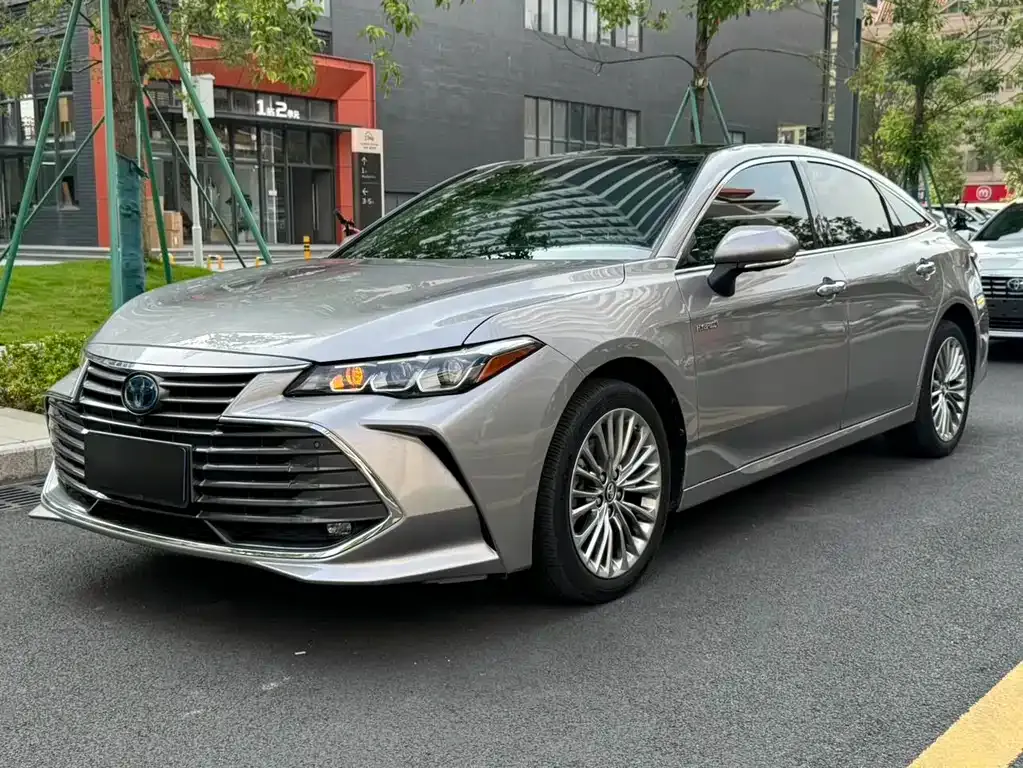 Toyota Avalon 2021 из CN, фото 1
