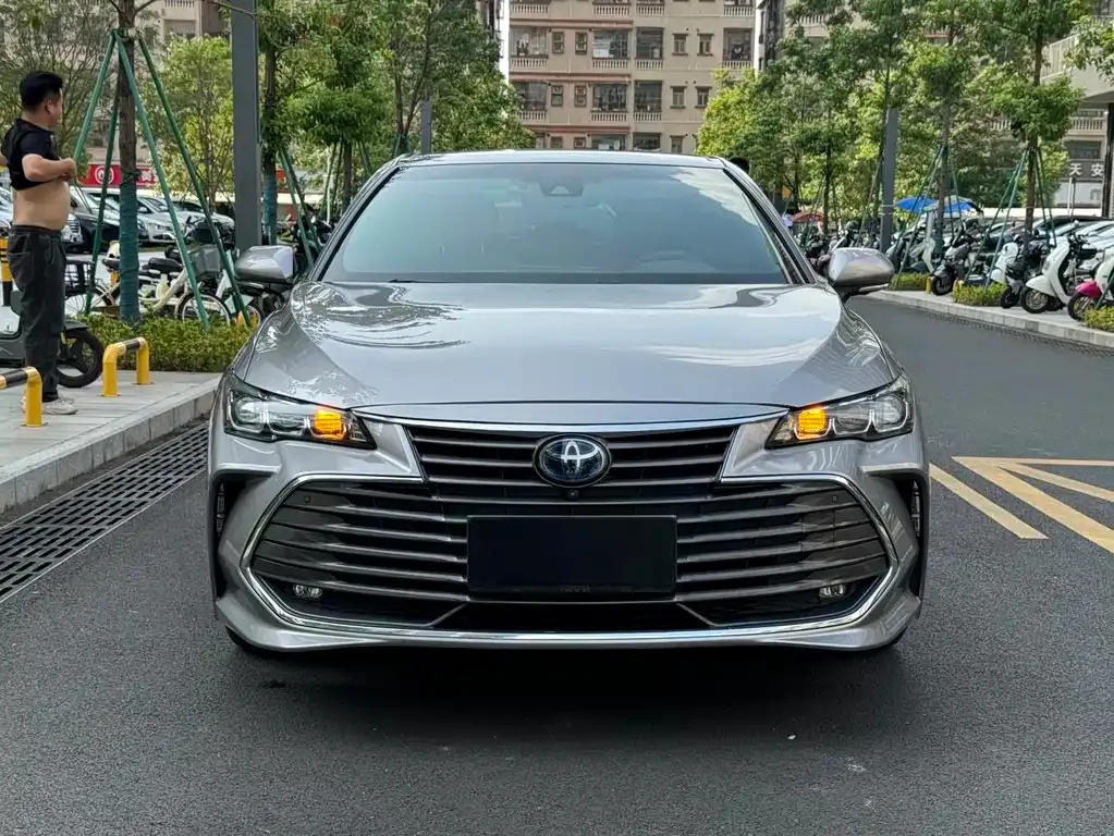 Toyota Avalon 2021 из CN, фото 2