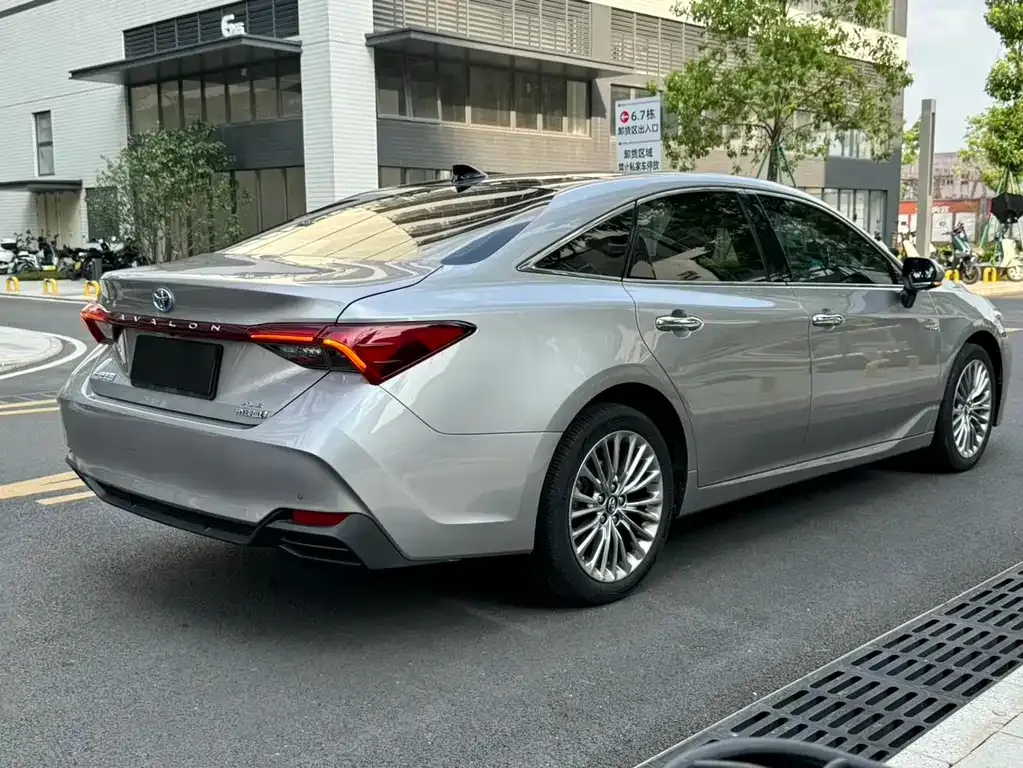 Toyota Avalon 2021 из CN, фото 4
