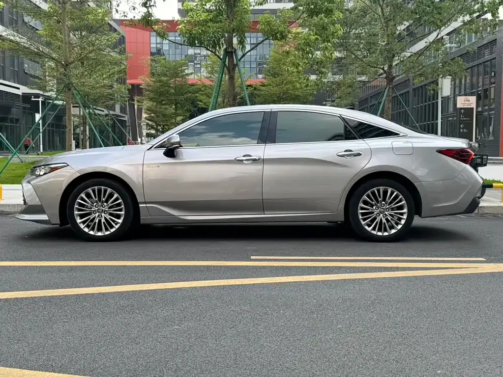Toyota Avalon 2021 из CN, фото 7
