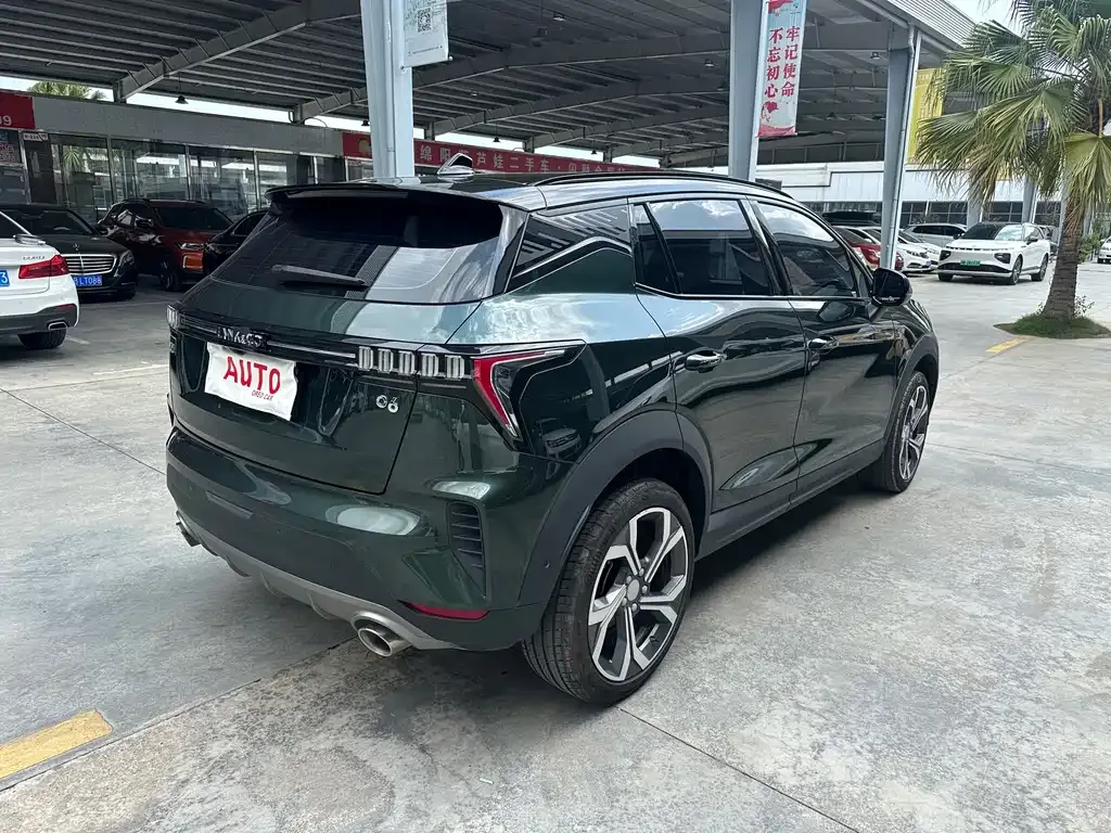 Lynk & Co 06 2023 из CN, фото 7