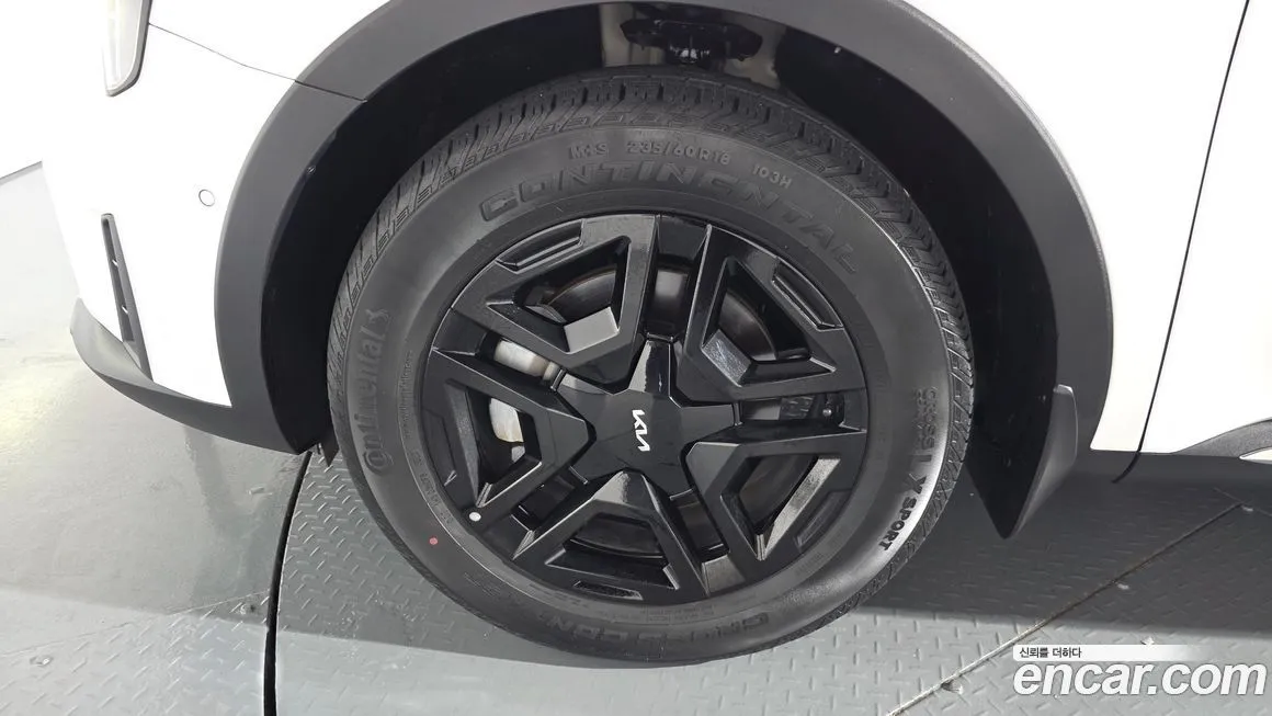 Kia Sorento — фото 5