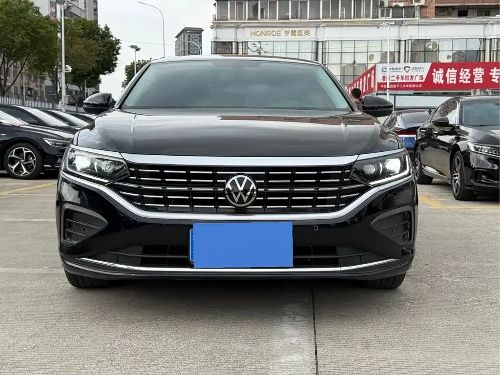 Volkswagen Passat — фото 2