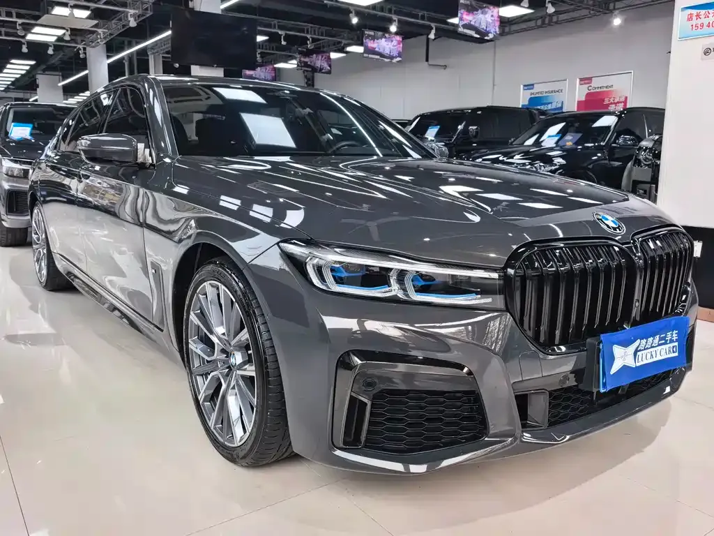 BMW 7 Series 2021 из CN, фото 3