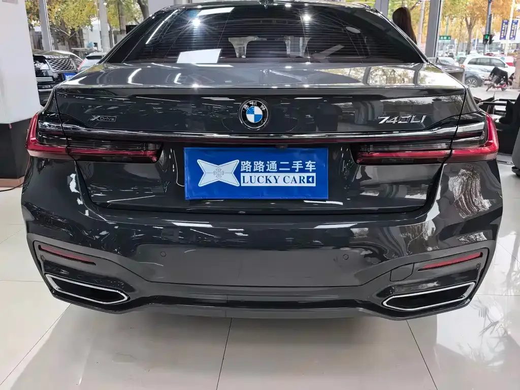 BMW 7 Series 2021 из CN, фото 5