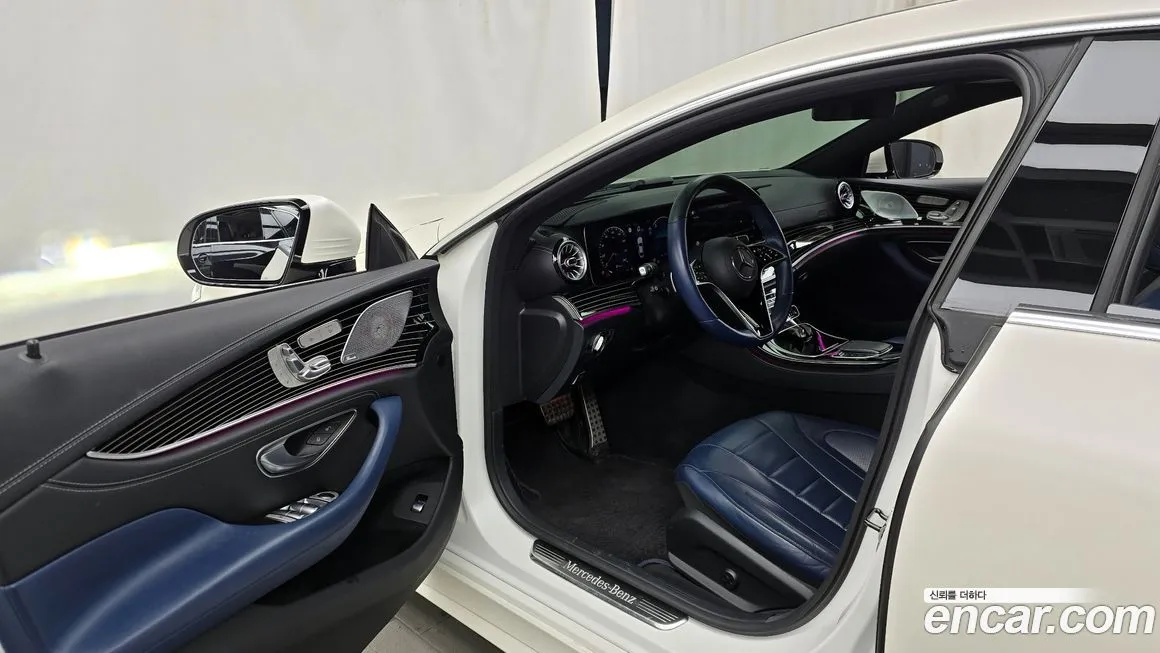 Mercedes-Benz CLS-Class — фото 10