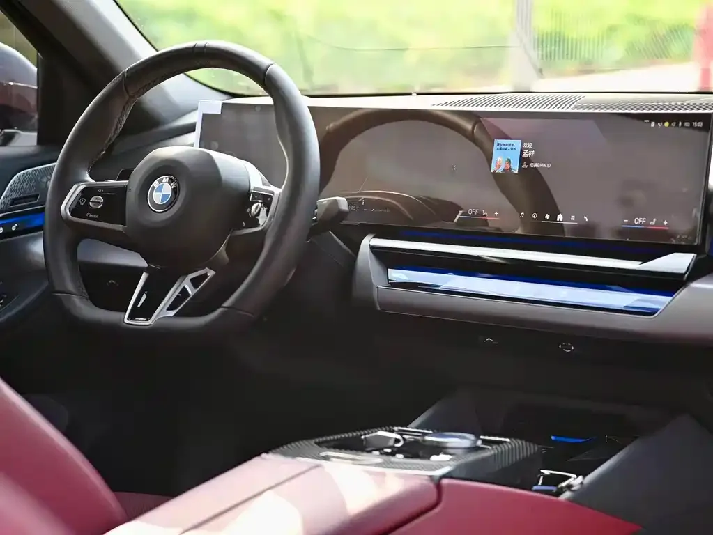 BMW 5 Series 2025 из CN, фото 6