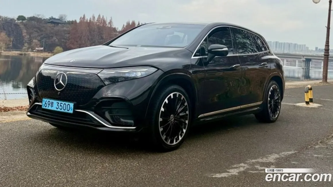 Mercedes-Benz EQS