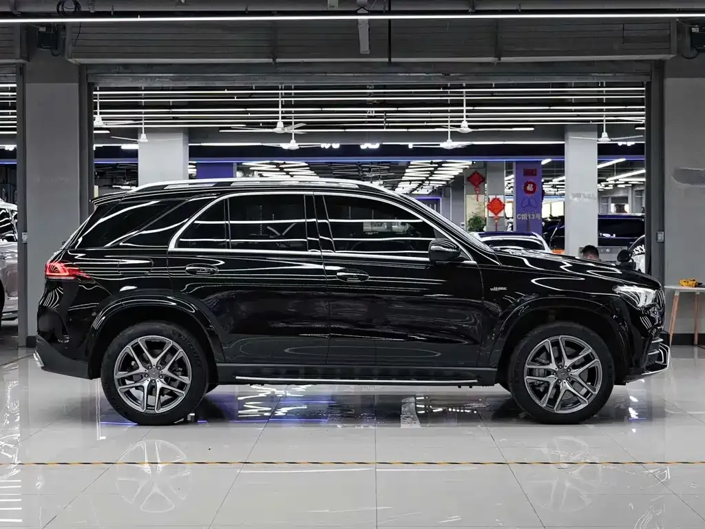 Mercedes-Benz GLE AMG — фото 3