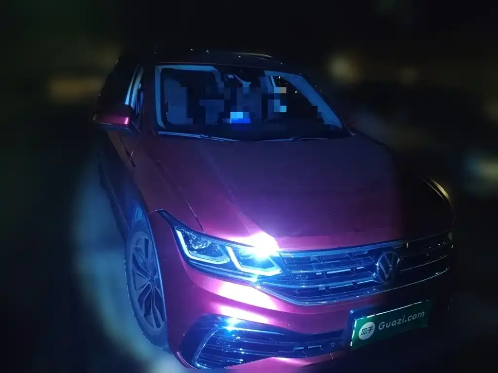 Volkswagen Tiguan L 2023 из CN, фото 4