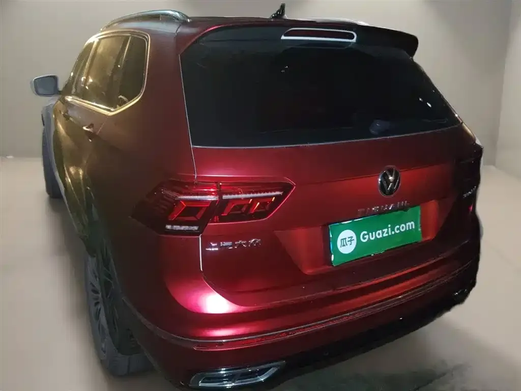 Volkswagen Tiguan L 2023 из CN, фото 5