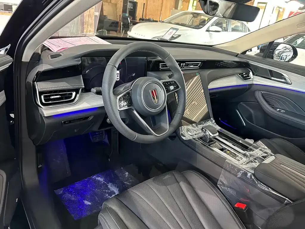 Hongqi H5 2025 из CN, фото 3
