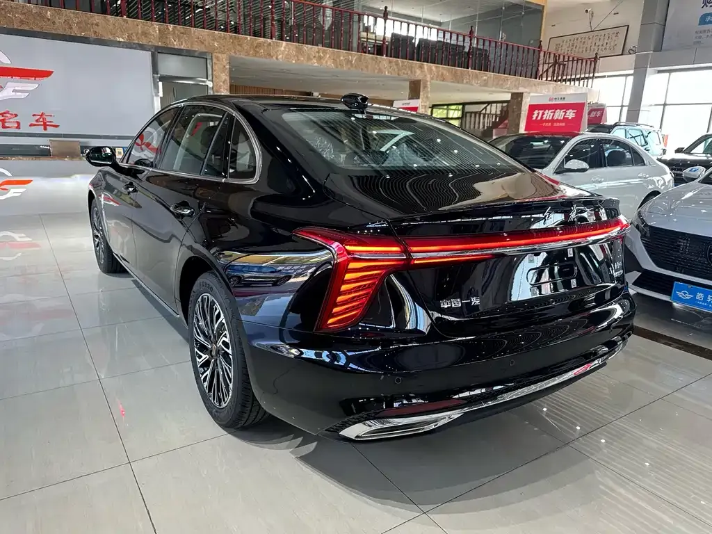 Hongqi H5 2025 из CN, фото 4