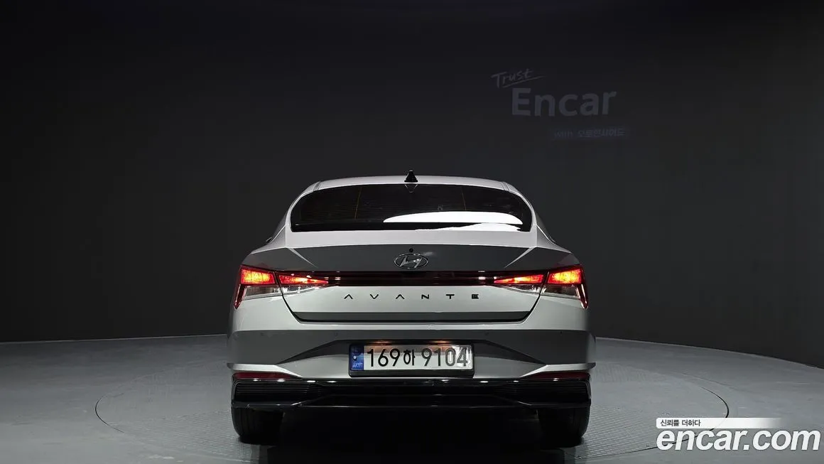 Hyundai AVANTE — фото 4