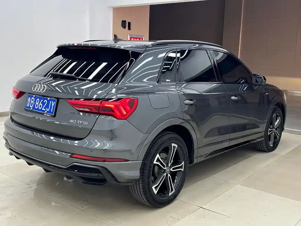 Audi Q3 2021 из CN, фото 4