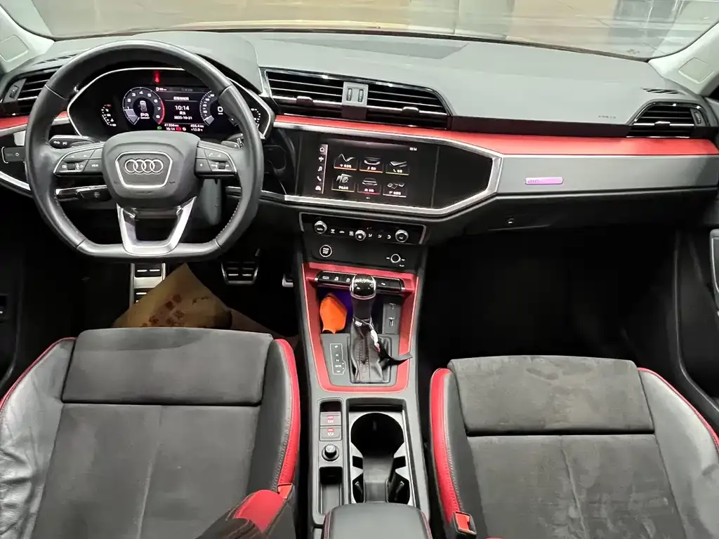 Audi Q3 2021 из CN, фото 5