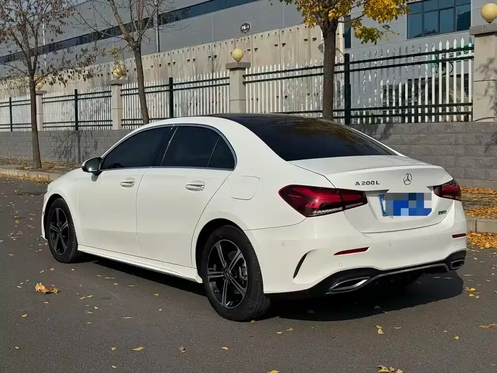 Mercedes-Benz A-Class 2023 из CN, фото 10