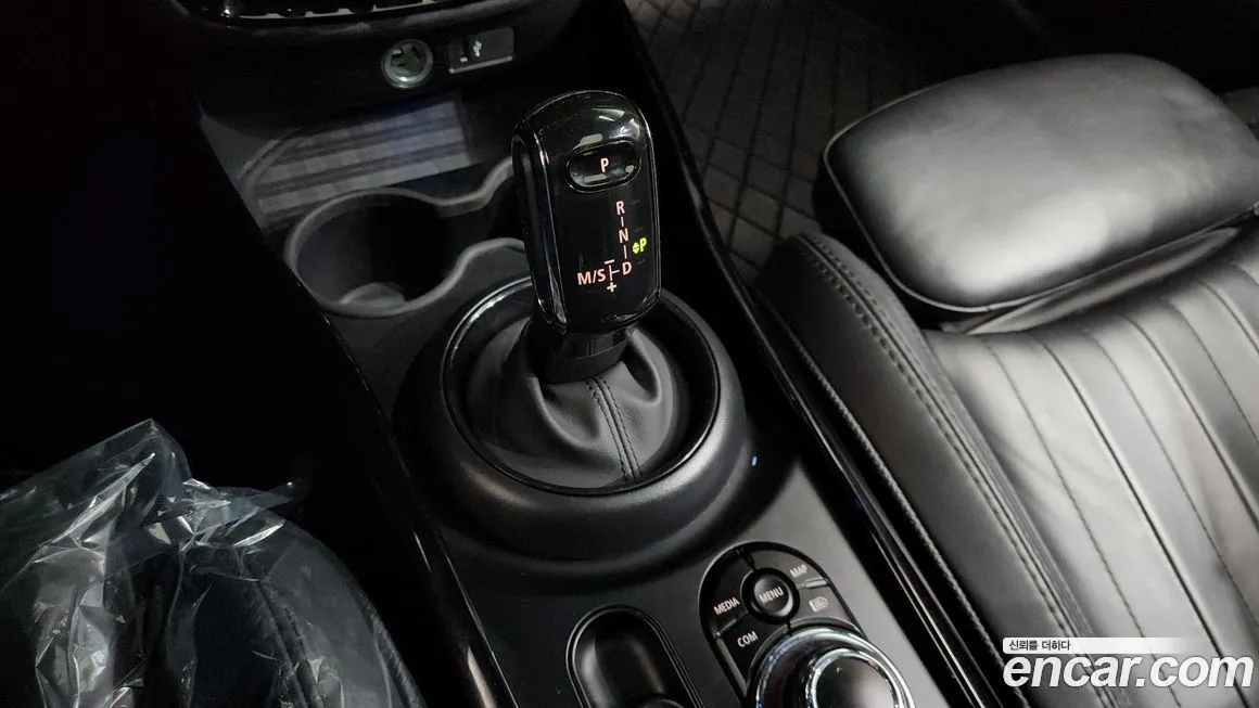Mini Clubman 2023 из KR, фото 9