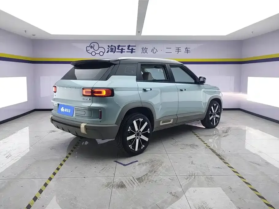 Geely Icon — фото 3