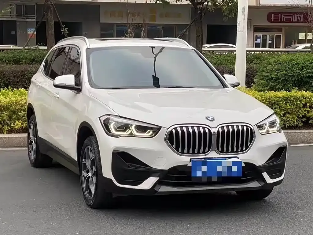 BMW X1 2021 из CN, фото 3
