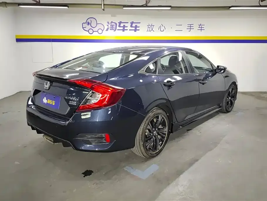 Honda Civic — фото 3