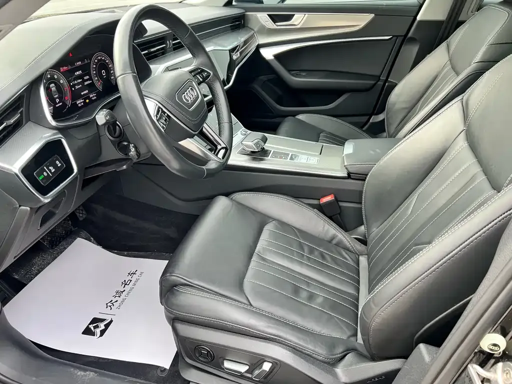 Audi A6L 2023 из CN, фото 4