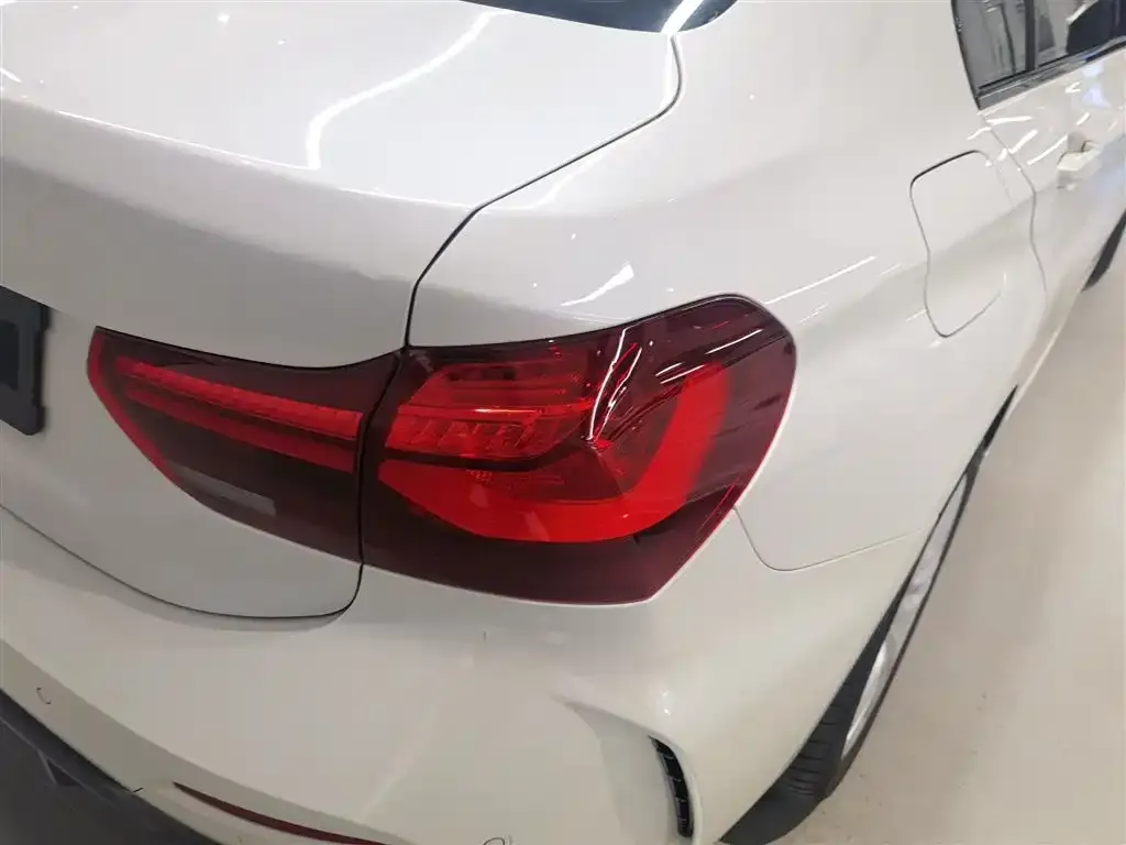 BMW 1 Series 2024 из CN, фото 8