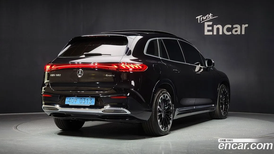 Mercedes-Benz EQS 2023 из KR, фото 2