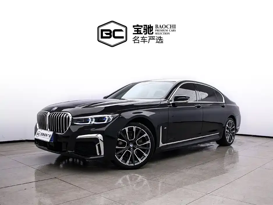 BMW 7 Series — фото 1