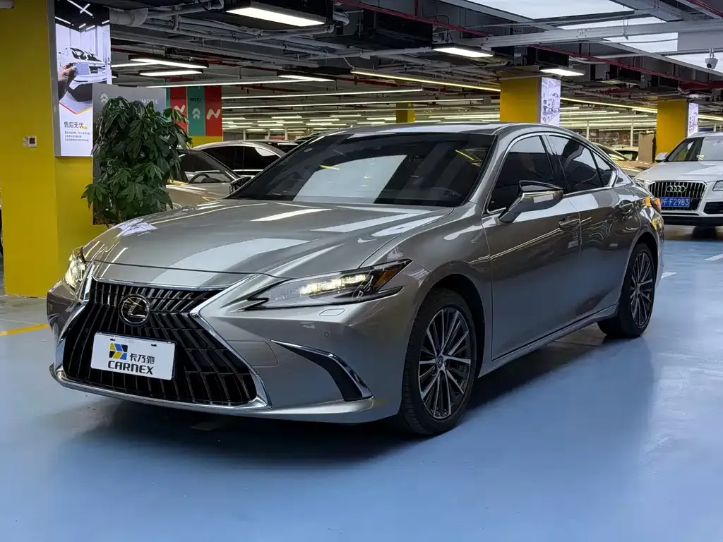 Lexus ES 2024 из CN, фото 1