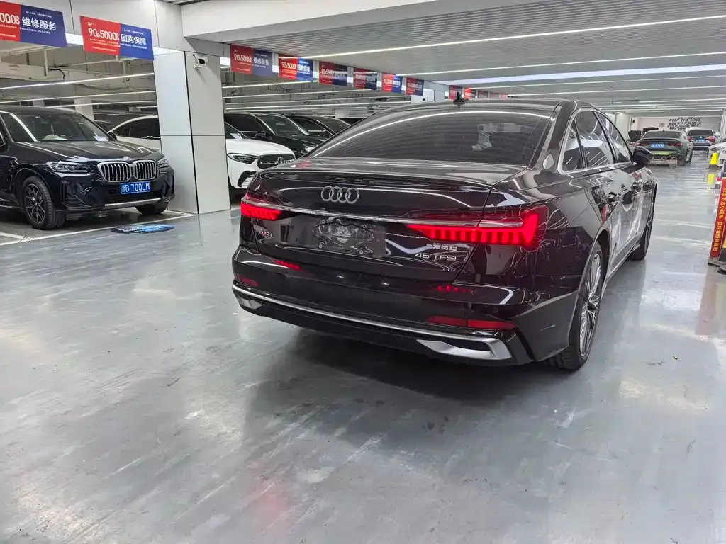 Audi A6L — фото 7
