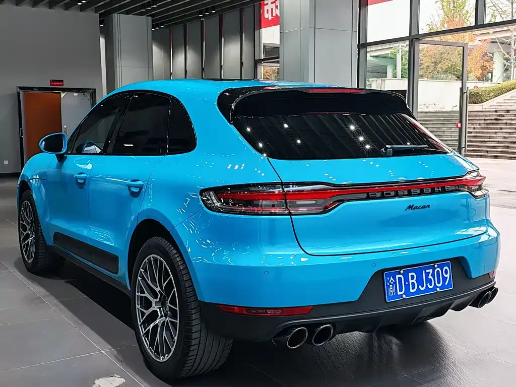Porsche Macan — фото 8