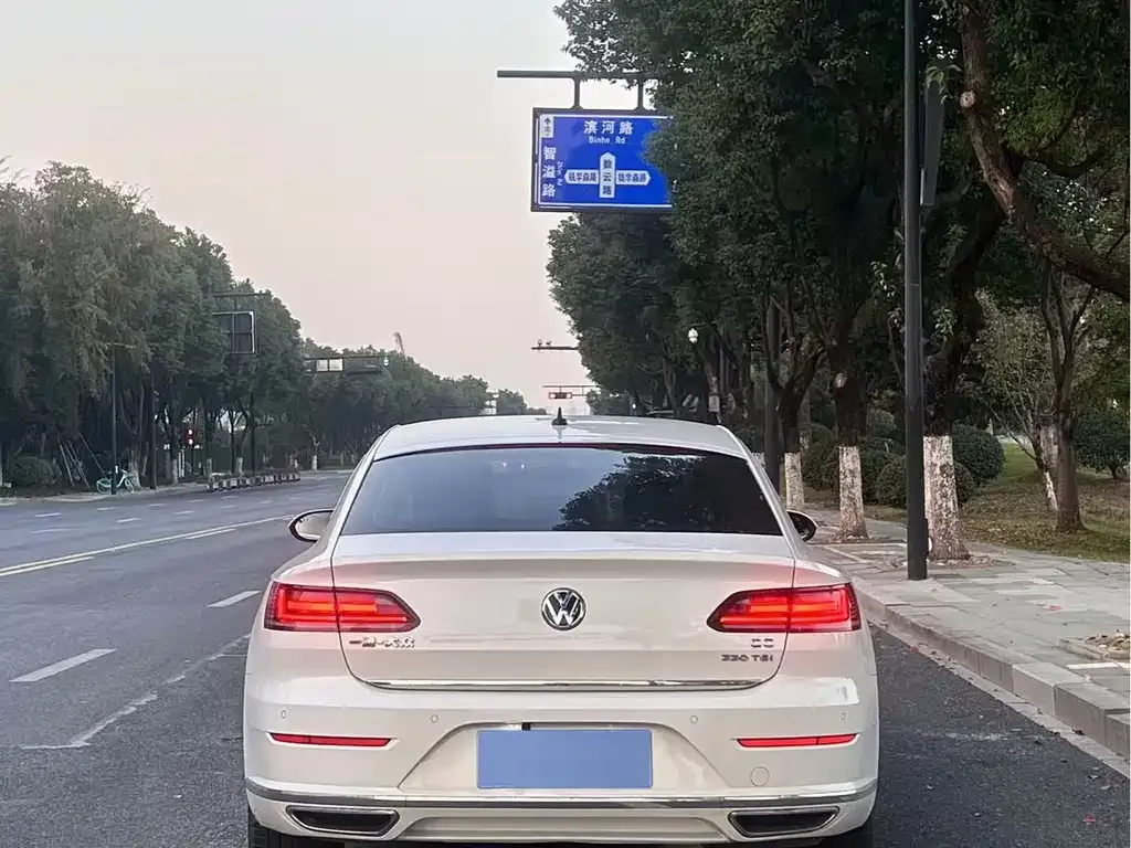 Volkswagen CC 2021 из CN, фото 5