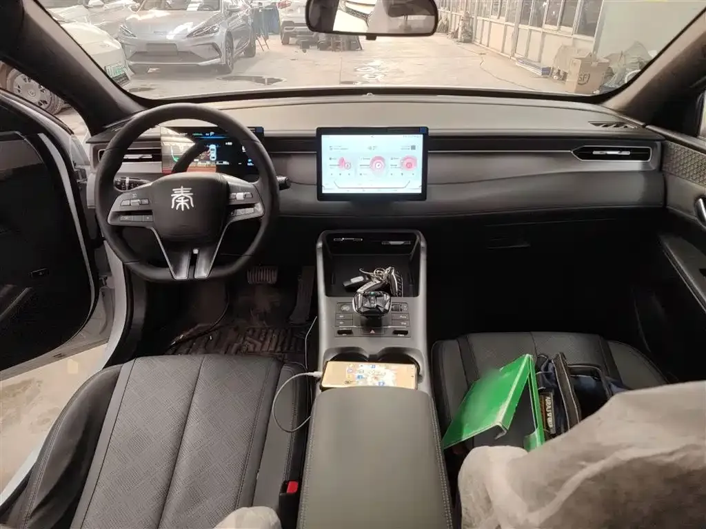 BYD Qin PLUS 2025 из CN, фото 10