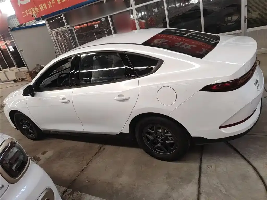 BYD Qin PLUS 2025 из CN, фото 5