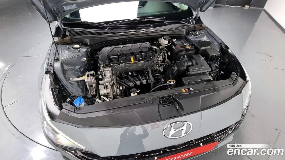 Hyundai AVANTE — фото 6