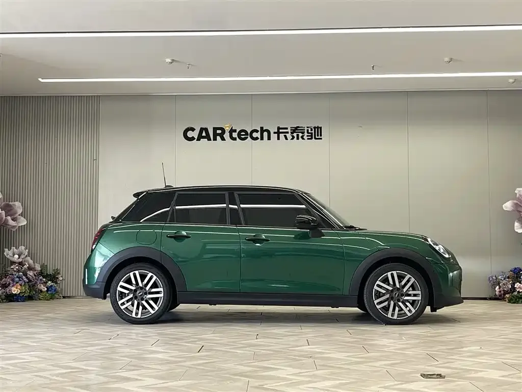 MINI Cooper (3-door) 2025 из CN, фото 4