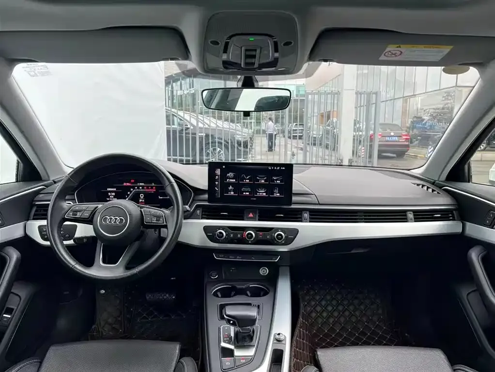 Audi A4L 2023 из CN, фото 10