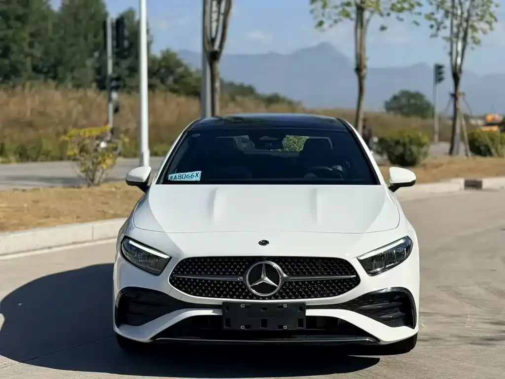 Mercedes-Benz A-Class — фото 2