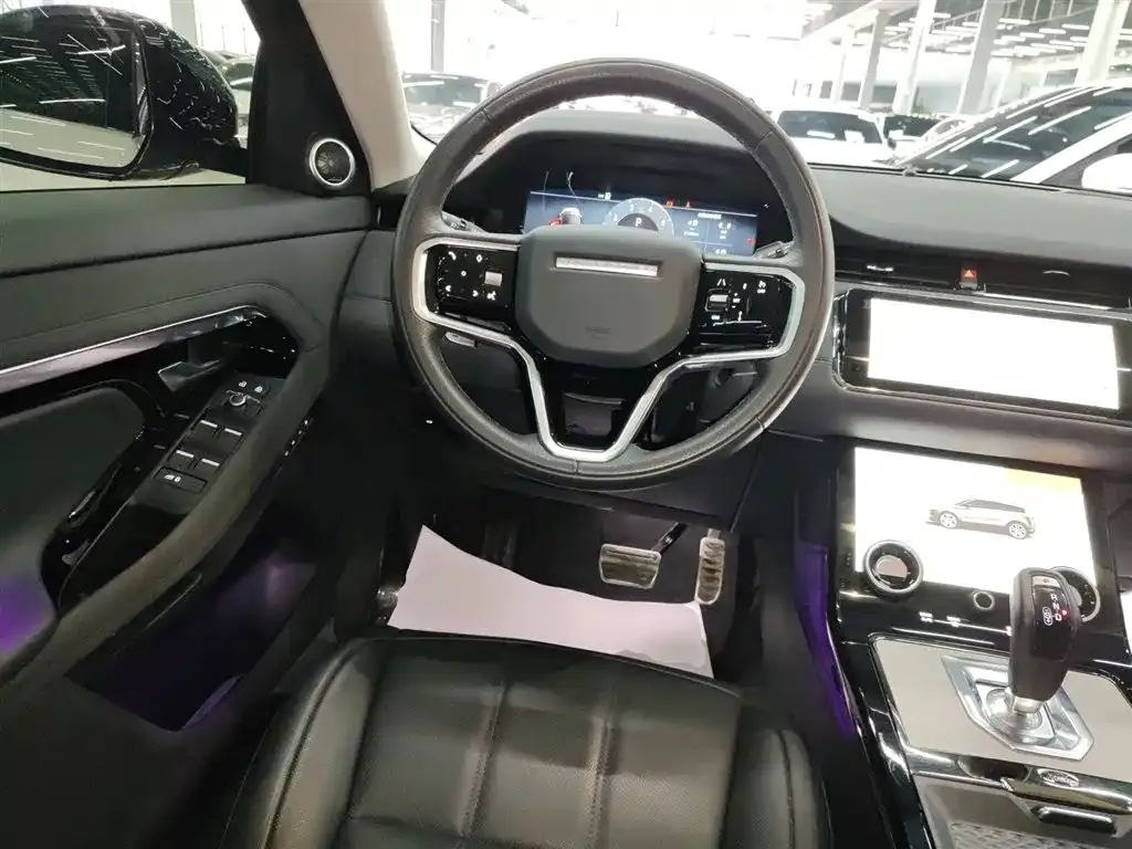 Land Rover Evoque 2024 из CN, фото 3