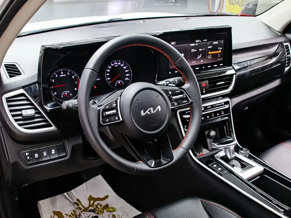 Kia KX3 — фото 4