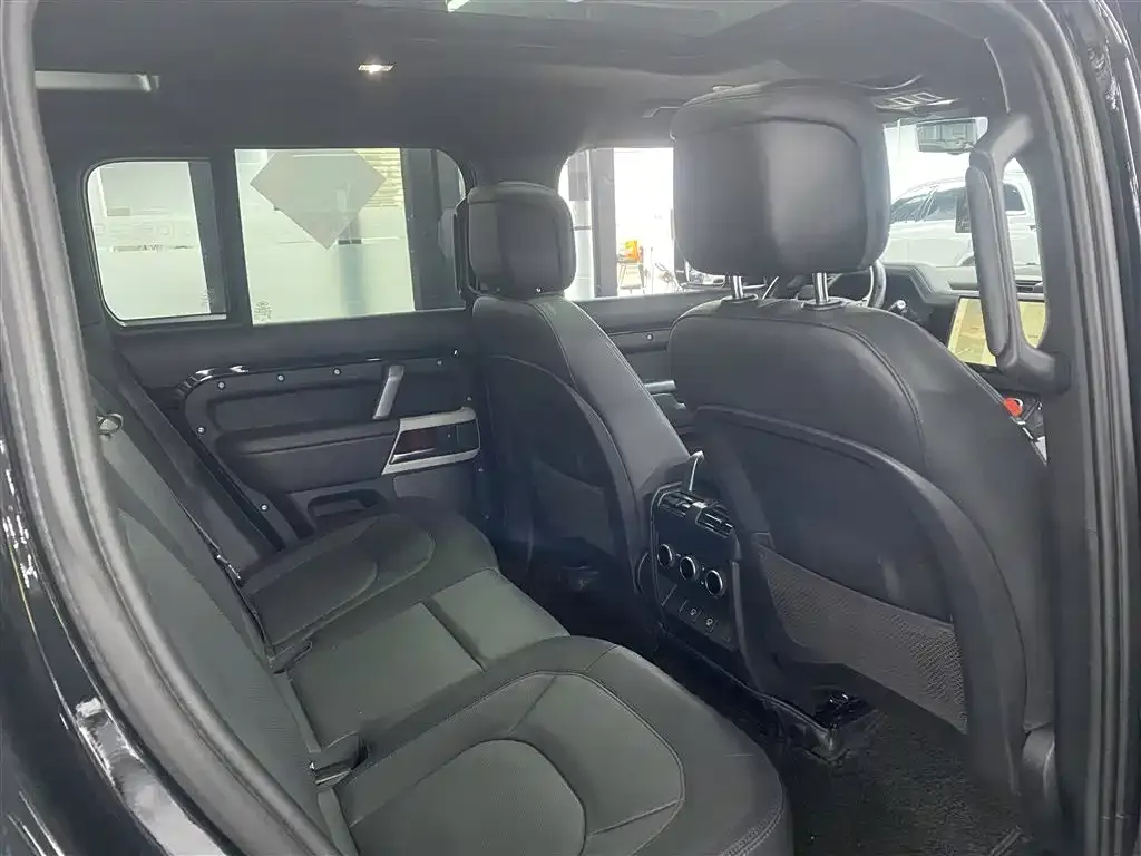 Land Rover Defender 2022 из CN, фото 10