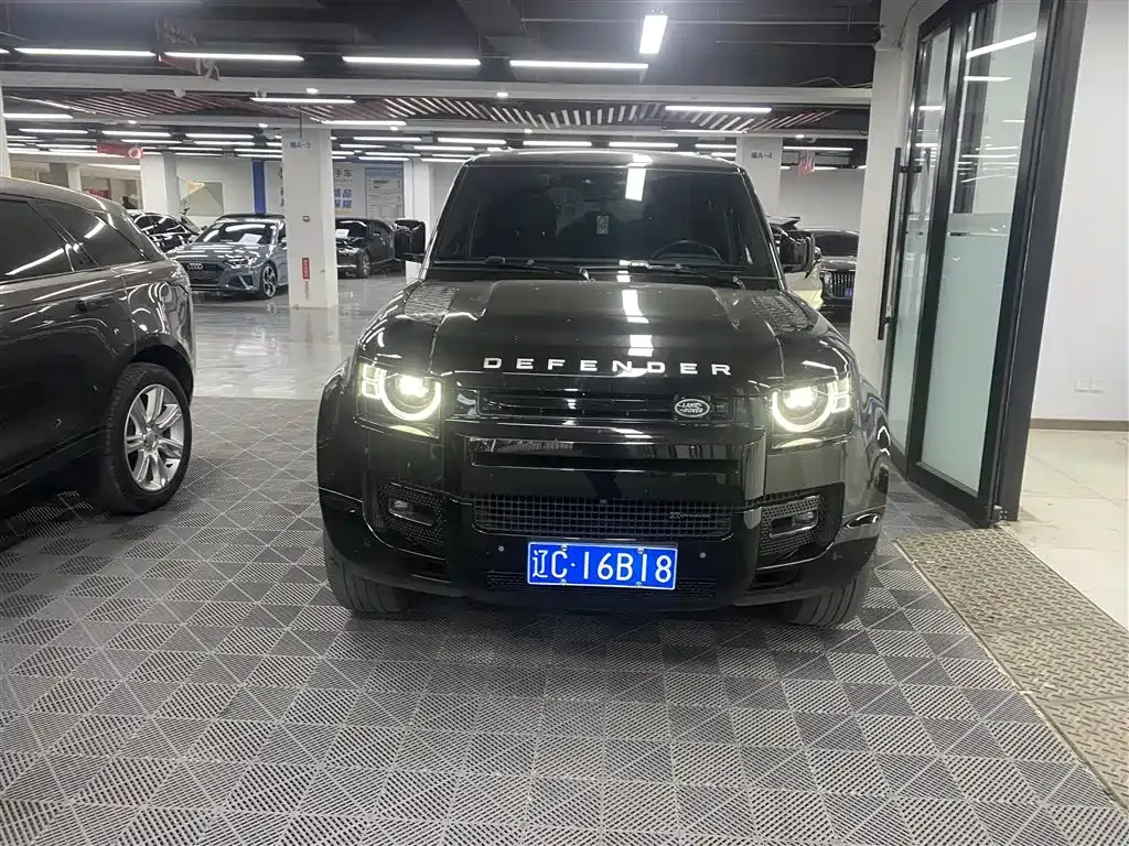 Land Rover Defender 2022 из CN, фото 2