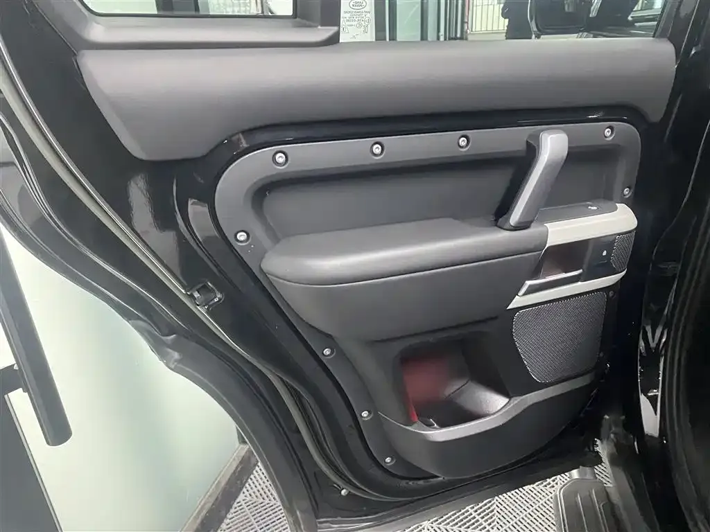 Land Rover Defender 2022 из CN, фото 7
