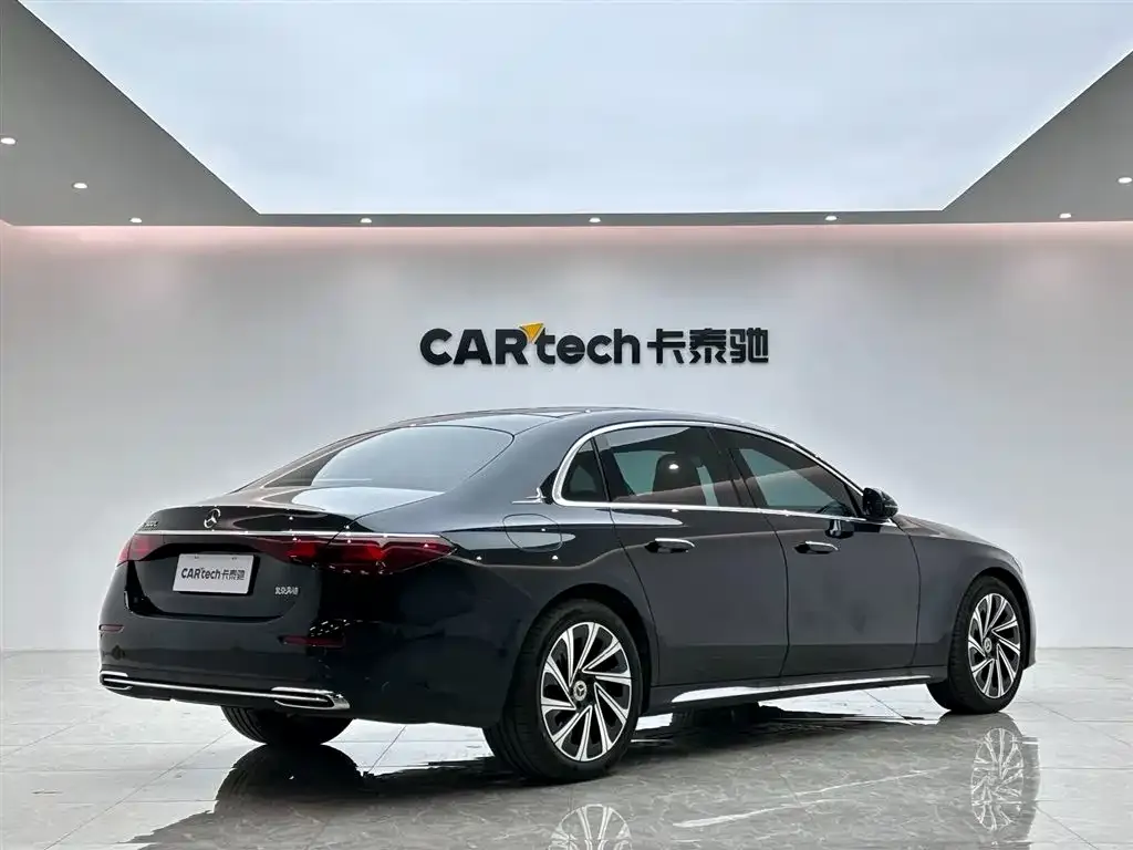 Mercedes-Benz E-Class 2024 из CN, фото 5