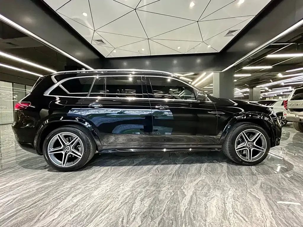 Mercedes-Benz GLS 2023 из CN, фото 4